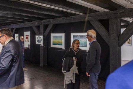 Click to zoom the picture.